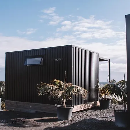 Aotearoa Surf Eco Pods Hotel Te Arai Exterior photo