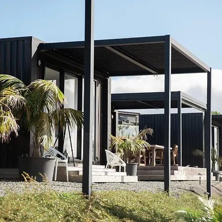 Aotearoa Surf Eco Pods Hotel Te Arai Exterior photo