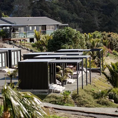 Aotearoa Surf Eco Pods Hotel Te Arai Exterior photo