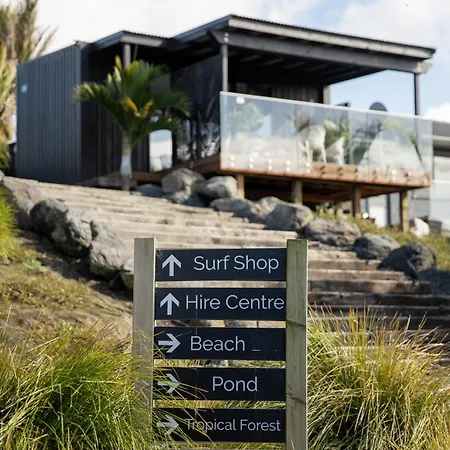 Aotearoa Surf Eco Pods Hotel Te Arai Exterior photo